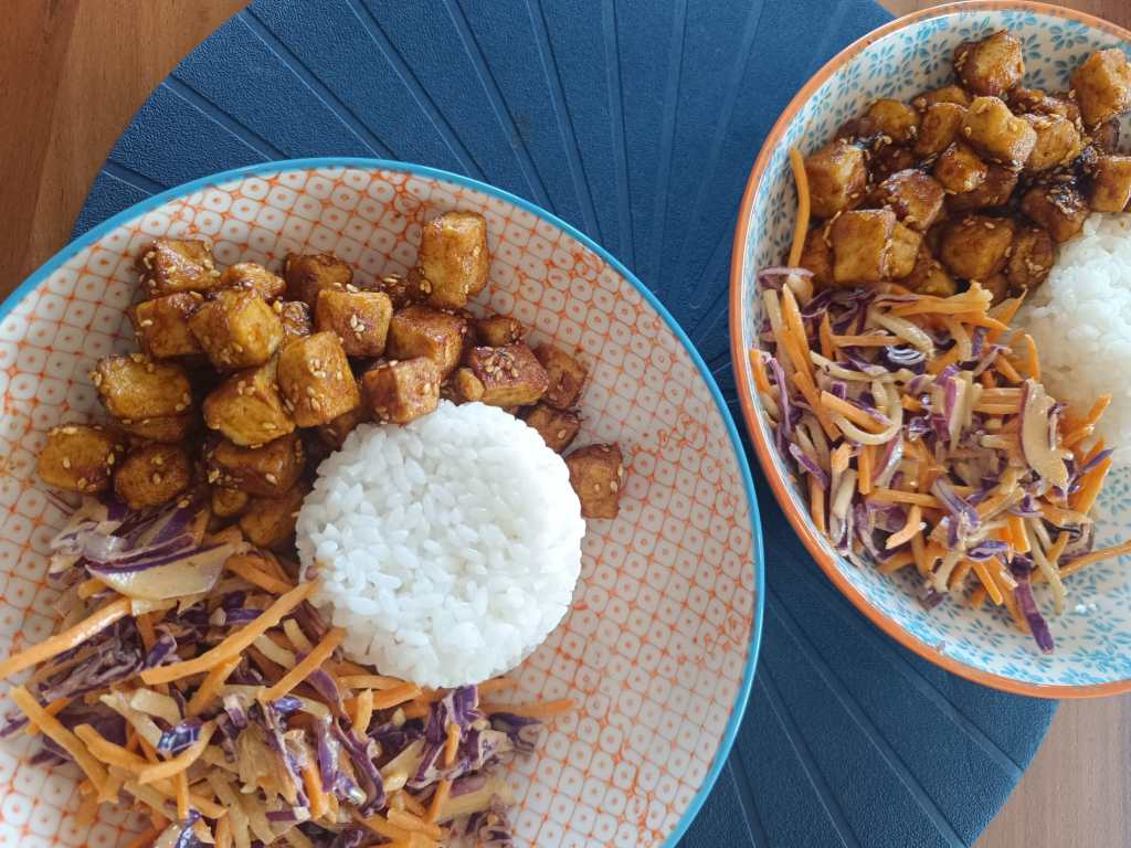 Spicy Gochujang Tofu with Sushi Rice &&nbsp;Coleslaw